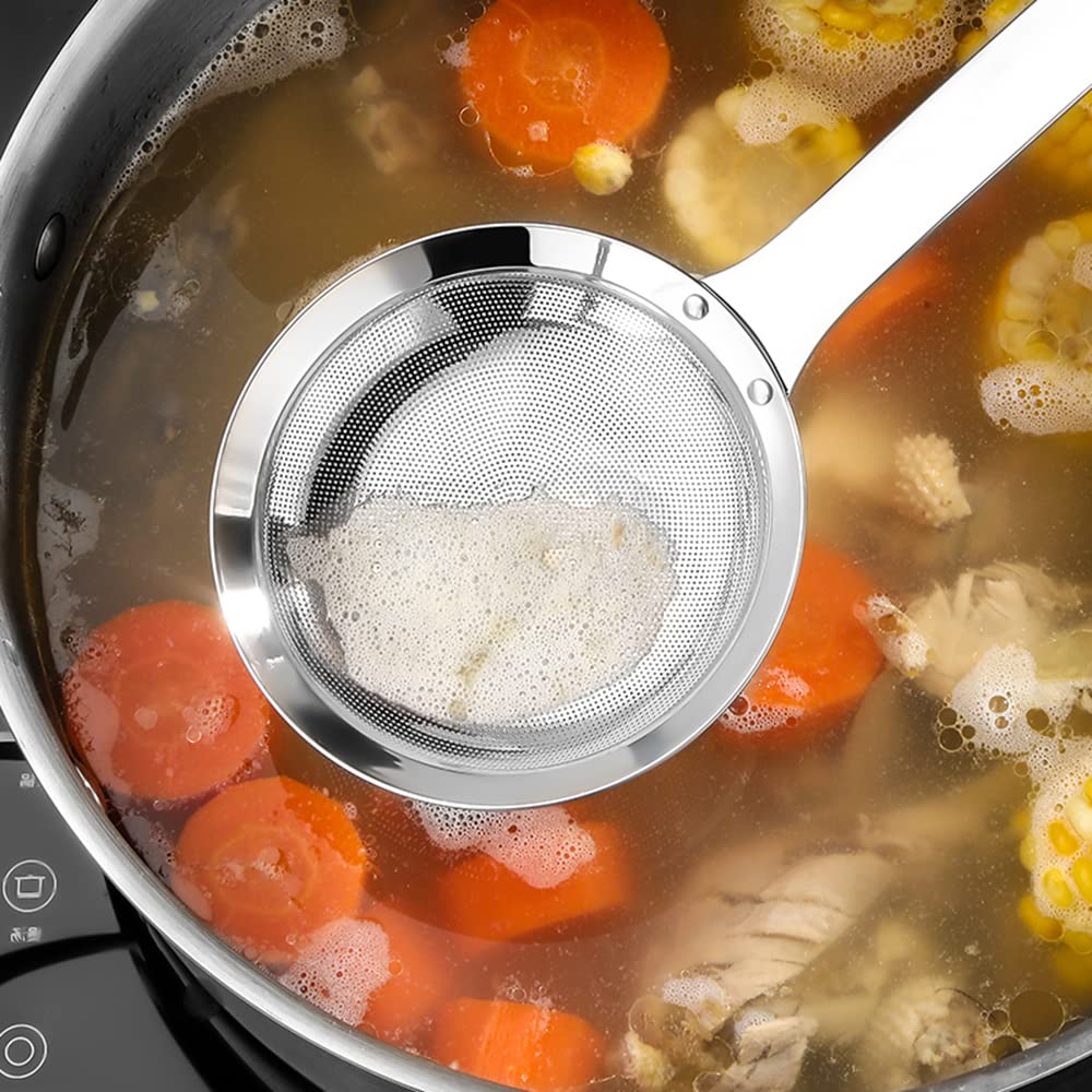 Colador Hvanam compacto para viaje y cocina al aire libre.