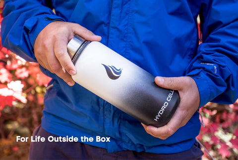 HYDRO CELL: tapa con pajilla para beber cómodo en movimiento.
