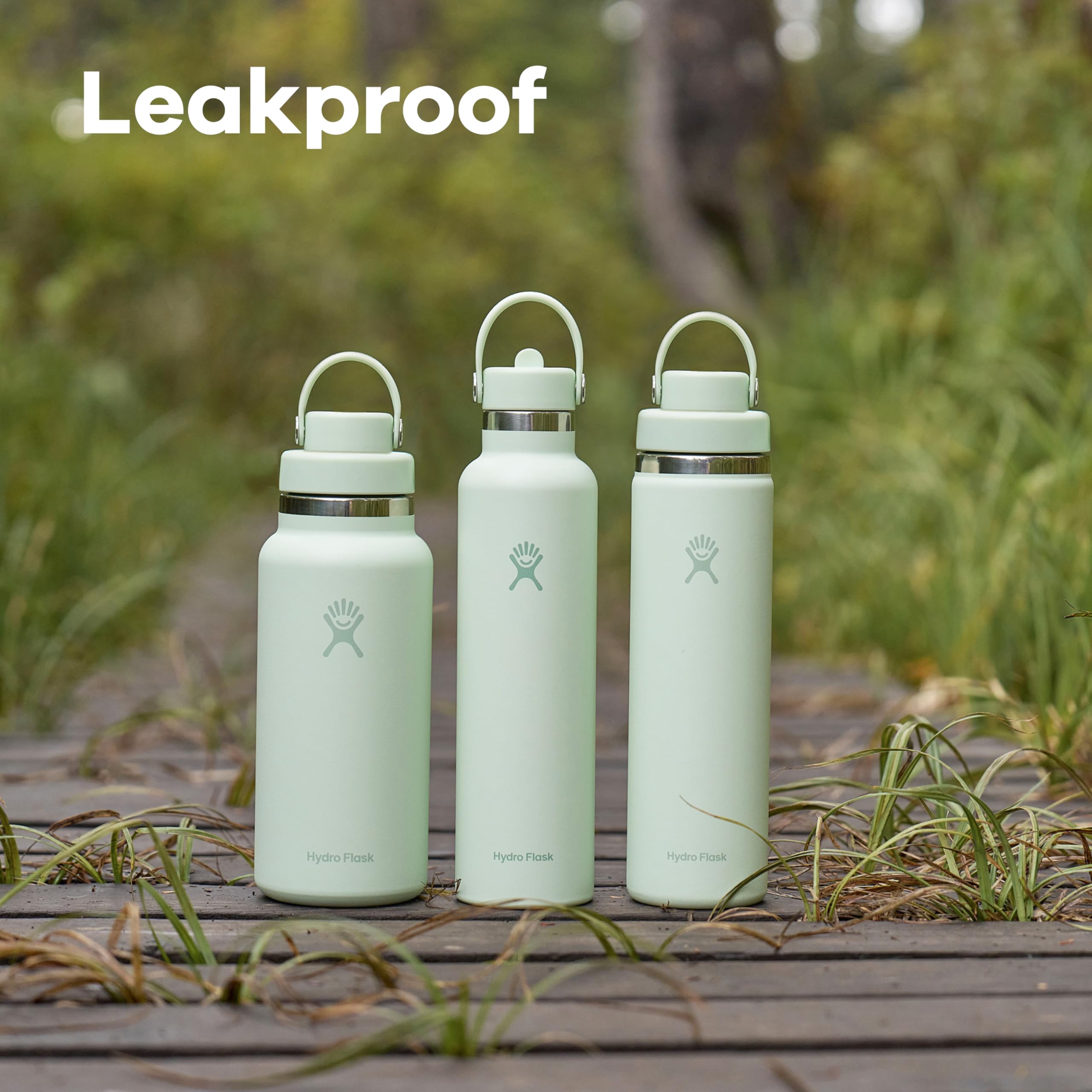 Hydro Flask diseño durable en acero para uso diario y actividades al aire libre.