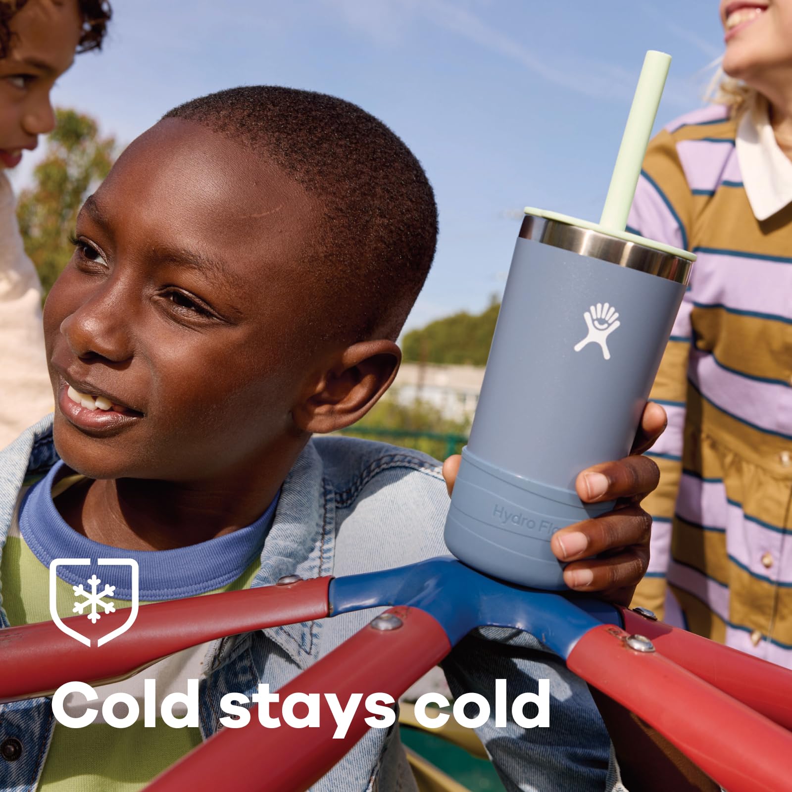 Hydro Flask Niños, diseño para portavasos, cómodo en cualquier salida.