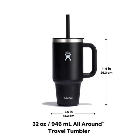 Hydro Flask Travel Tumbler Trillium encaje cómodo en portavasos durante viaje