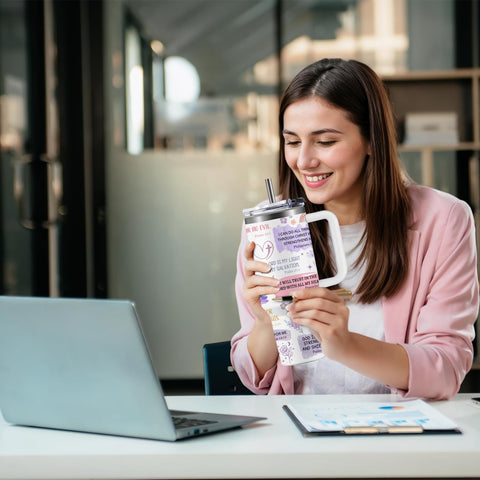HYMONA asa ergonómica facilita sostener el vaso con una mano