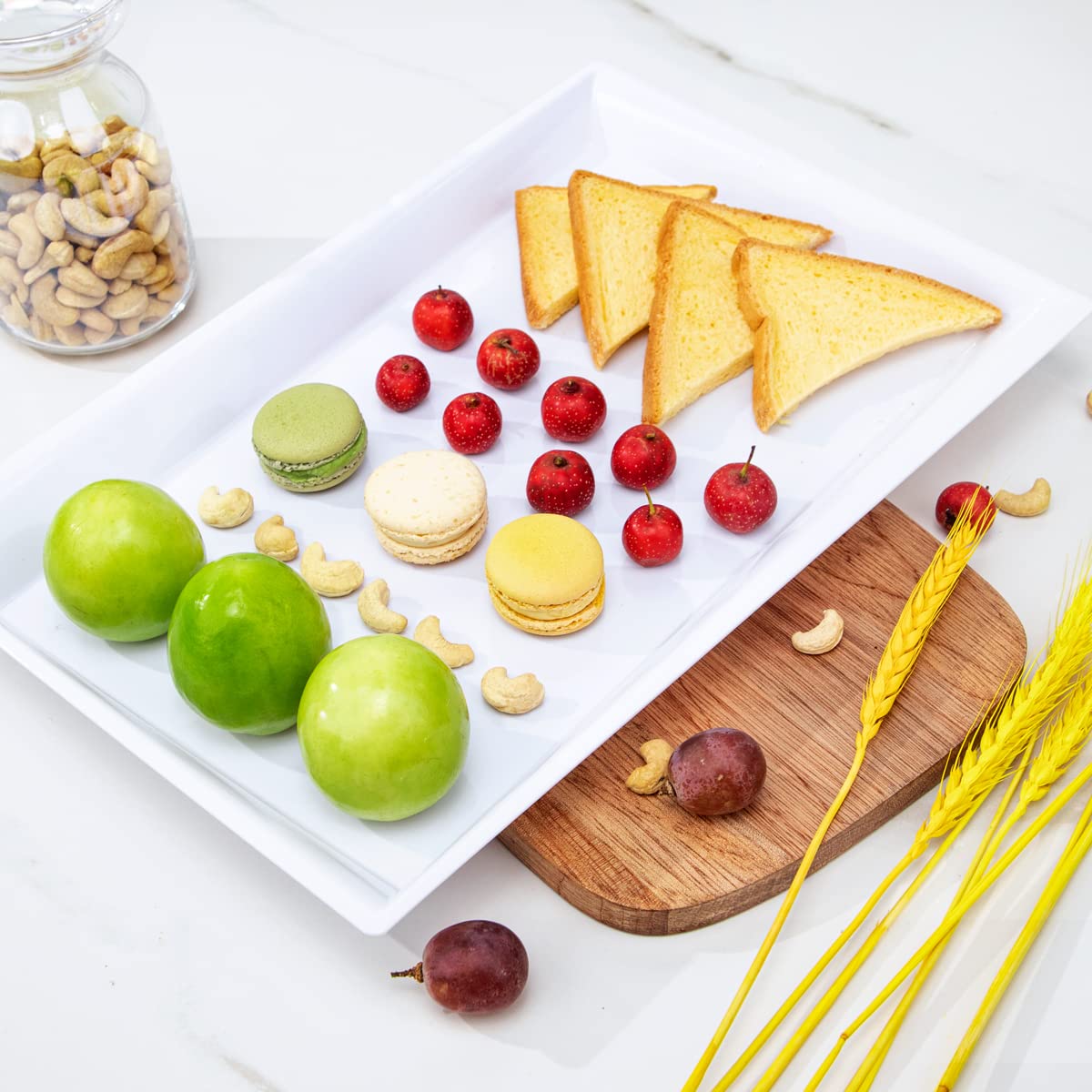 I00000 presentación elegante de alimentos en eventos, con versatilidad de platillos