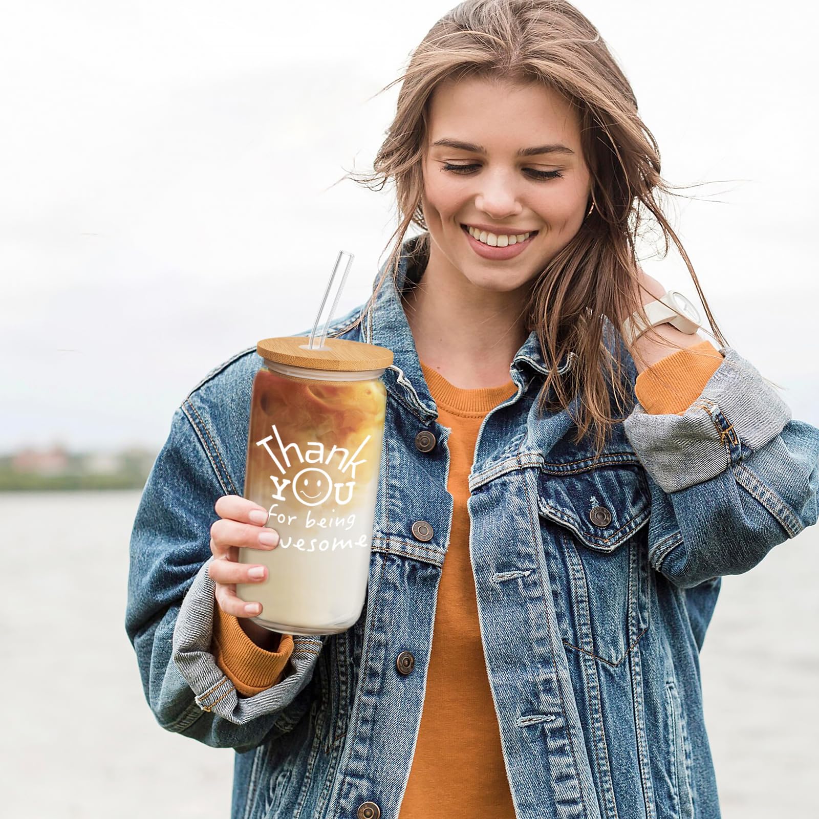 iAOVUEBY vela lavanda 7 onzas: crea un ambiente calmante para el descanso.