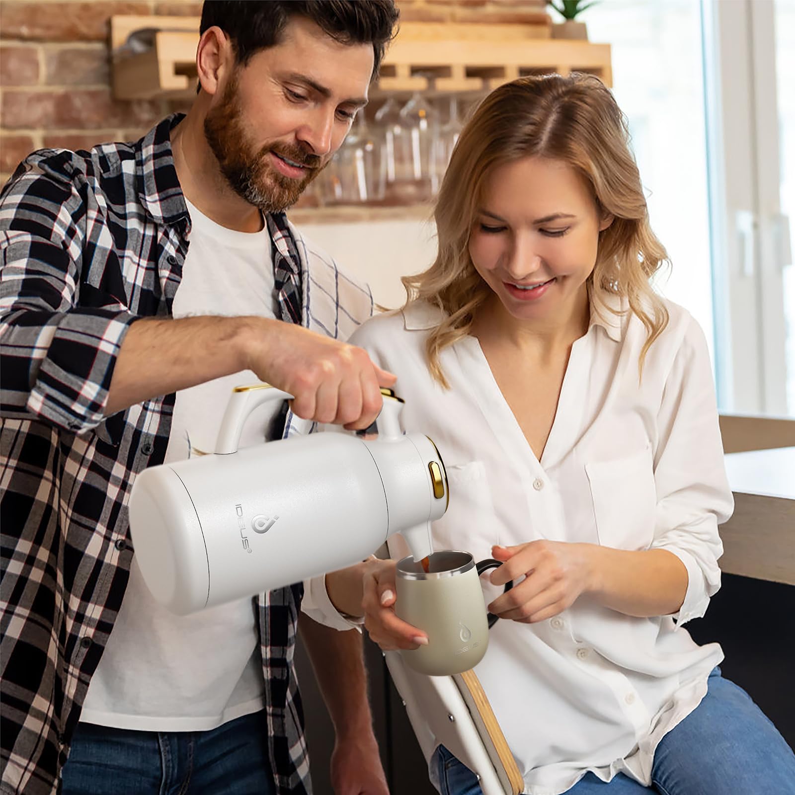 IDEUS cafetera 68oz limpieza fácil gracias boca amplia.