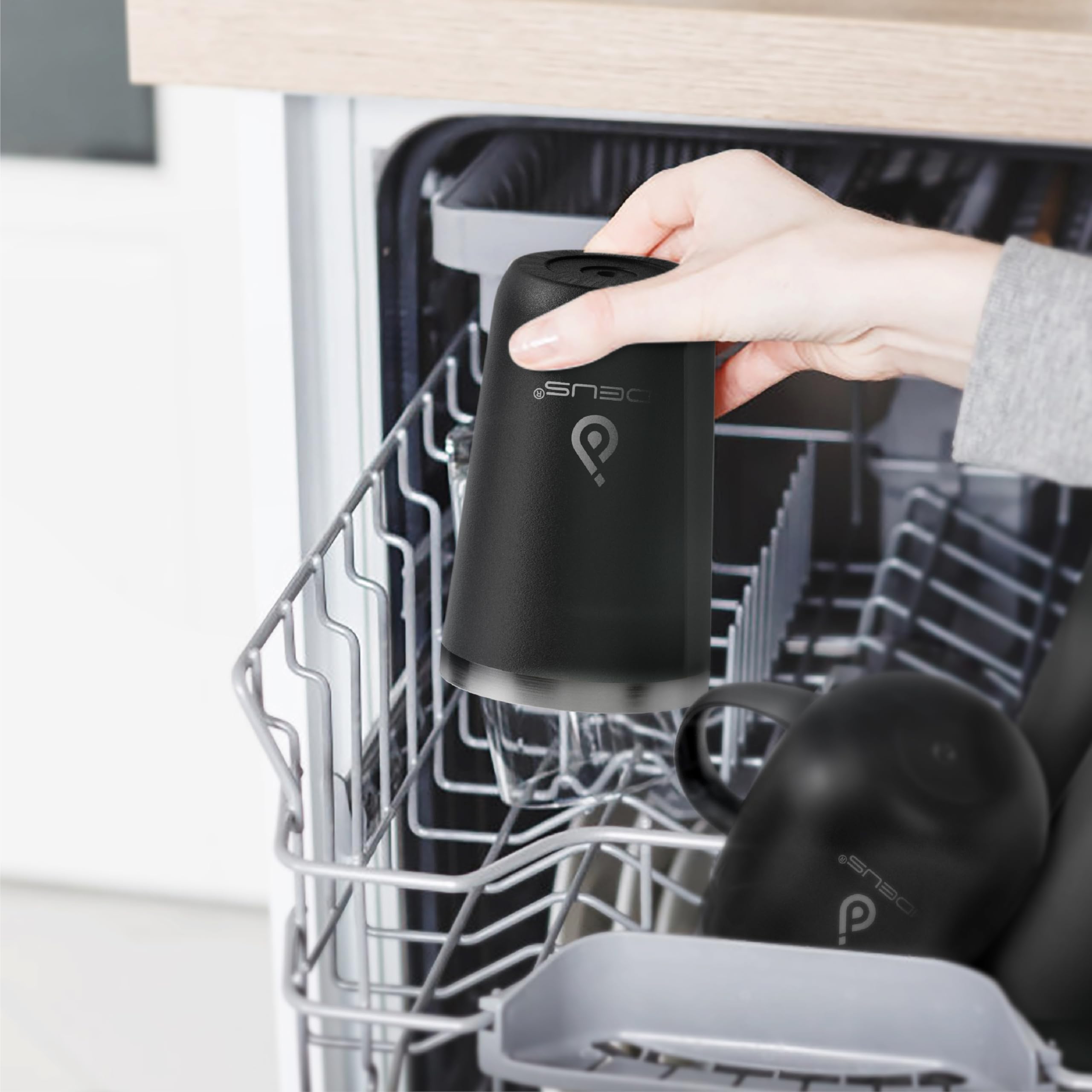 Ideus tumbler tapa con junta que reduce derrames.