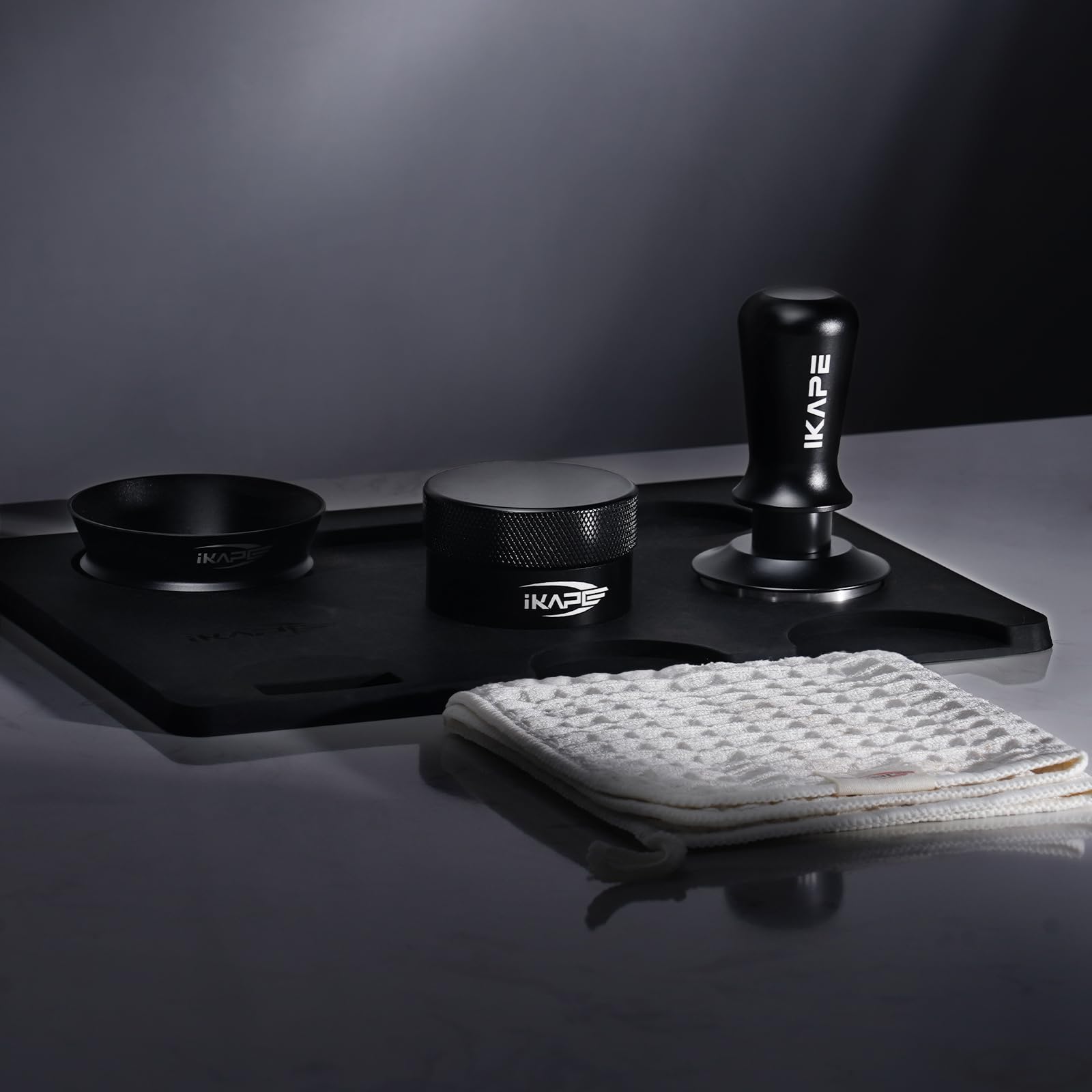 IKAPE kit de espresso negro 6 en 1 para setup profesional.