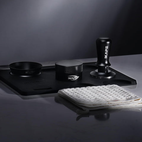 IKAPE kit de espresso negro 6 en 1 para setup profesional.