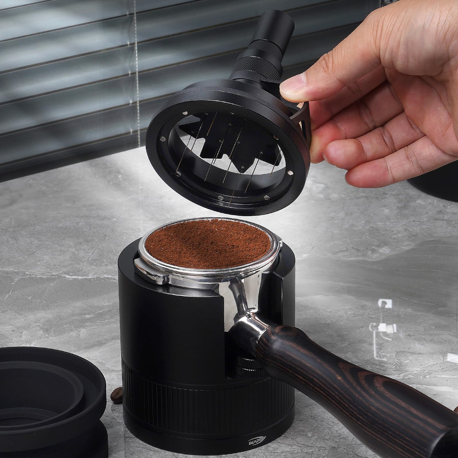 IKAPE soporte para herramienta espresso mantiene el área organizada