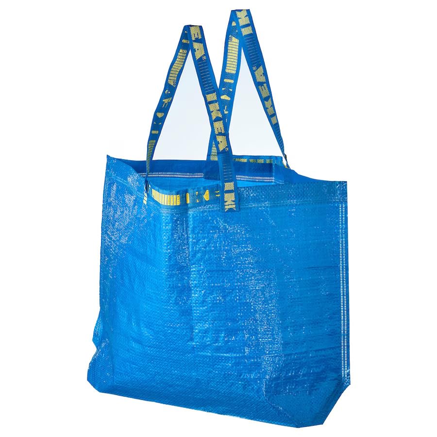 Frakta azul doblada para almacenamiento compacto