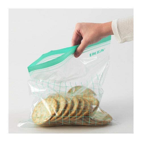 IKEA ISTAD bolsas impermeables protegen objetos personales durante el viaje.