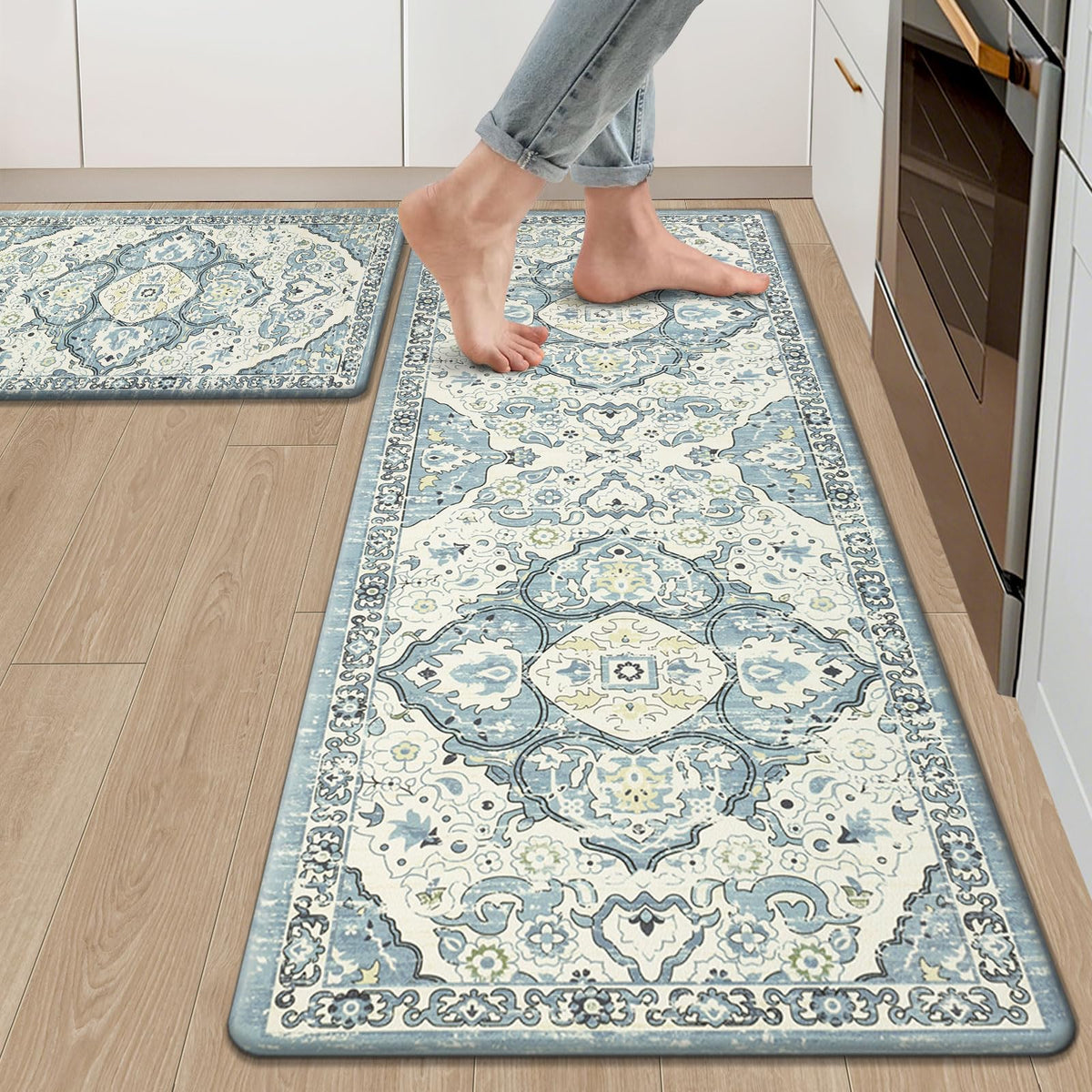 Ileading alfombras antifatiga para cocina ofrecen soporte acolchado para largas horas de cocinado.