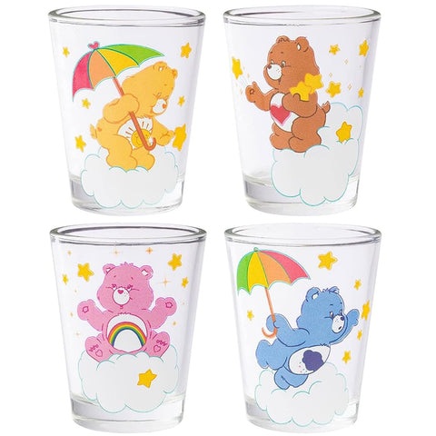 Silver Buffalo Care Bears en las Nubes: Juego de 4 Vasos Mini 1.5 oz con Funshine, Tenderheart, Cheer y Grumpy Bear