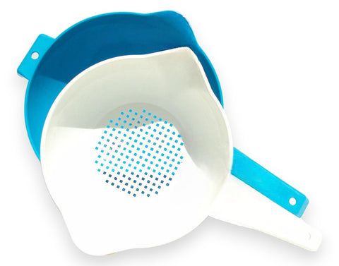 Tupperware Escurridores 1 Qt y 2 Qt – Conjunto de Coladores con Asa (Blanco y Azul)