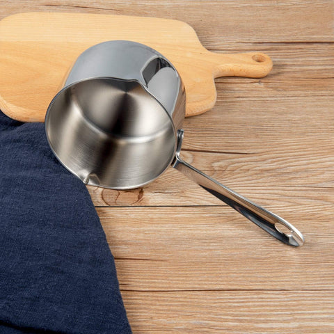 Limpieza sencilla de la olla IMEEA gracias a la superficie lisa