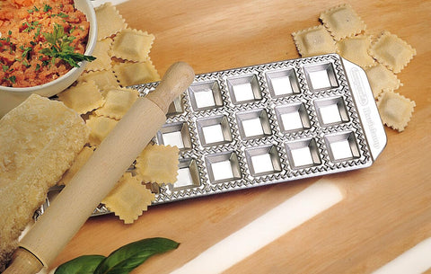 Imperia Raviolamp: aluminio apto para alimentos, duradero y seguro.