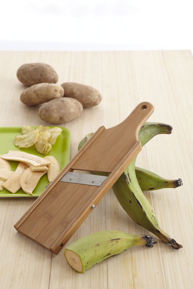 Imusa Mariquitera, diseño en madera natural, fácil de manejar y duradero.