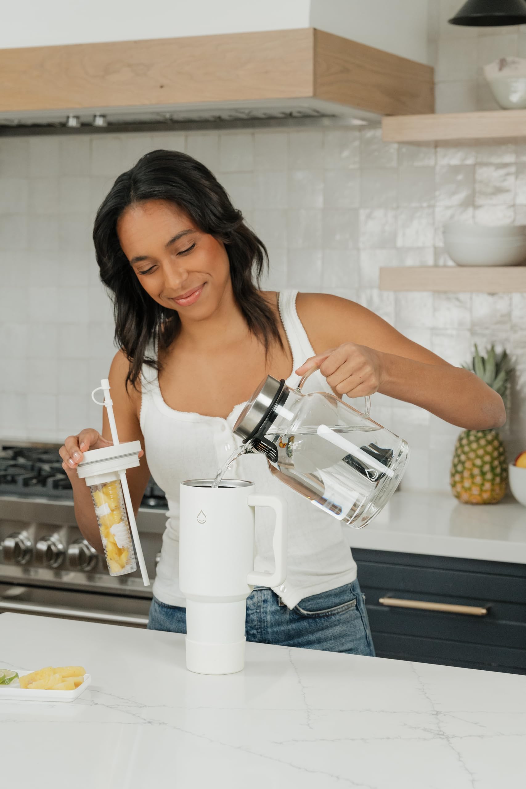 Infusion Pro: infusor removible para mezclar sabores a tu gusto.