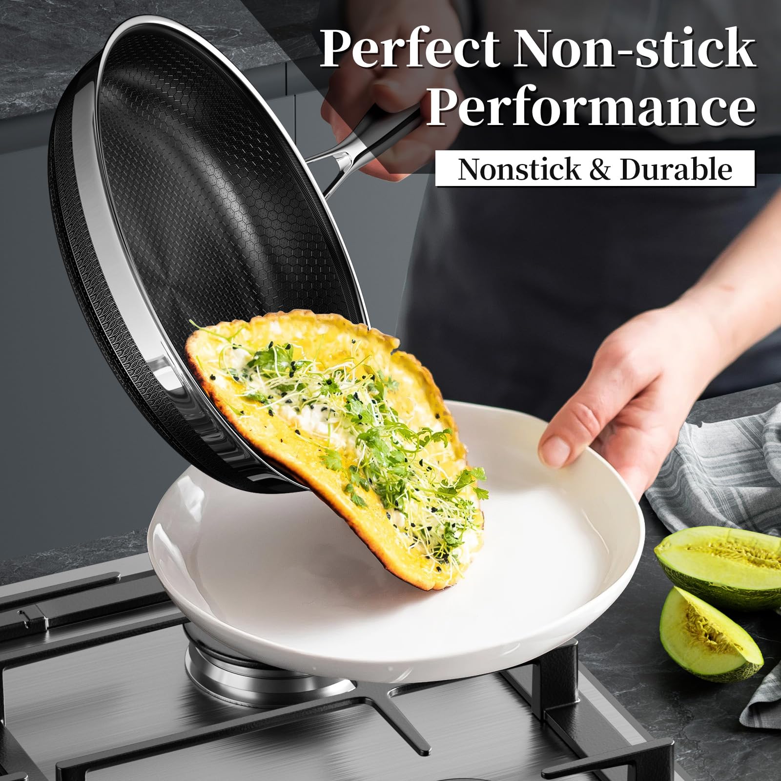 Innerwell superficie titanio-ceramico, antiadherente mejorado para cocción limpia.