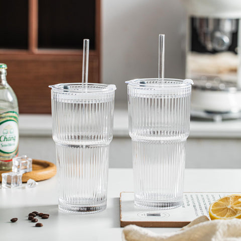Vaso INSETLAN para batidos y bebidas cremosas.