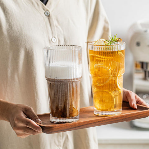 Vaso INSETLAN apto para lavavajillas, limpieza fácil y brillo sostenido.