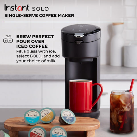 Instant Solo: bandeja desmontable para tazas grandes.