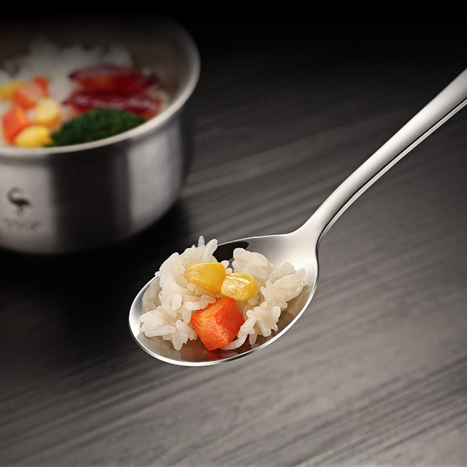 IQCWOOD diseño ergonómico mejora el agarre durante la comida