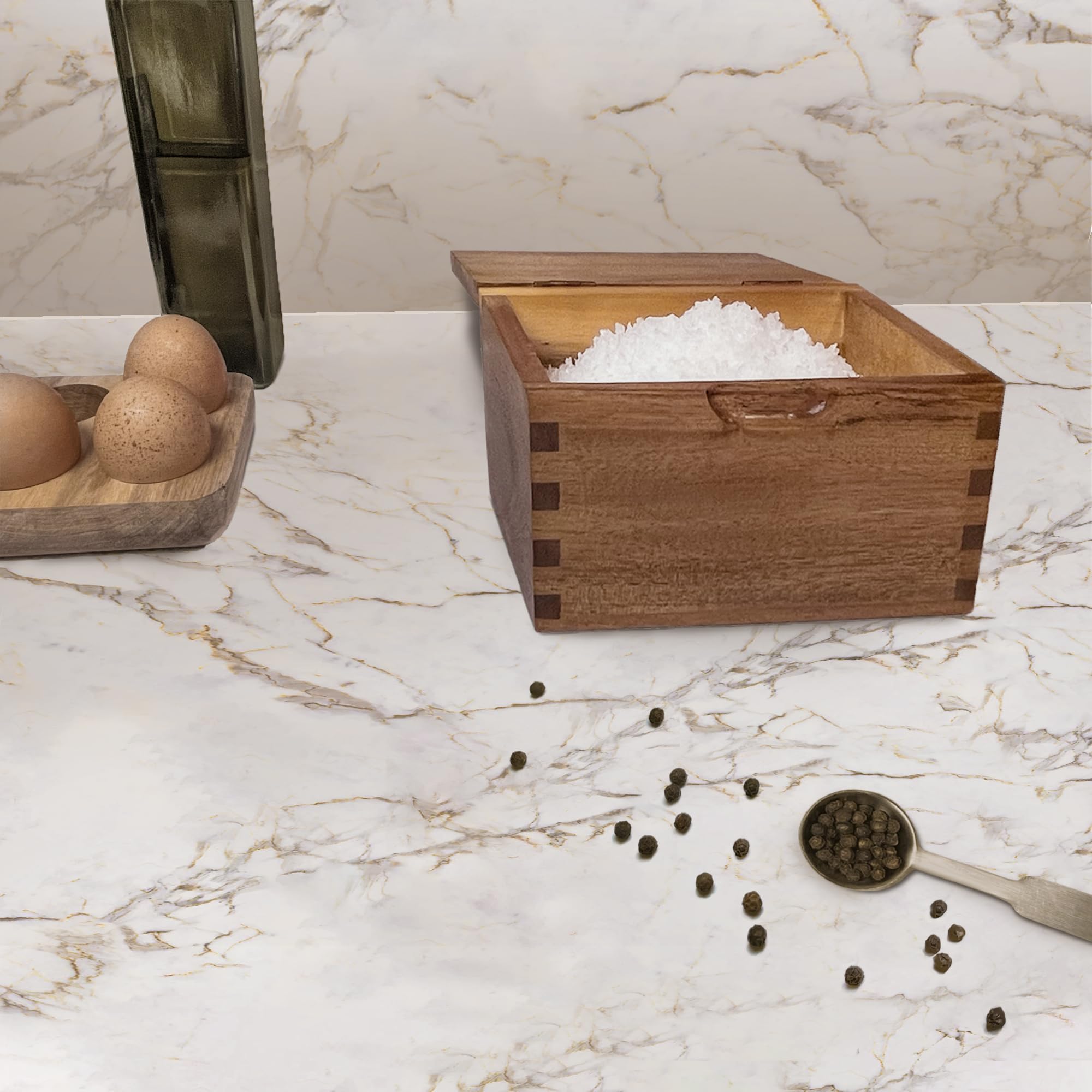 Itomoyo salero de acacia seguro para almacenamiento ordenado de sal y especias.