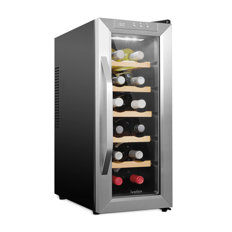 Ivation enfriador de vino 12 botellas, vista frontal con temperatura estable para mayores sabores