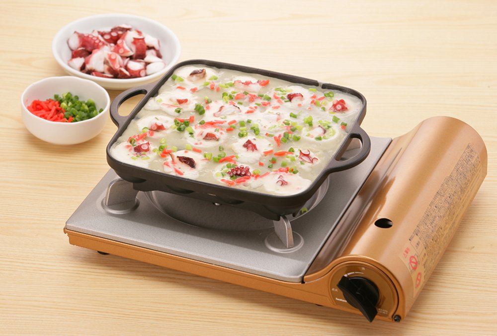 Iwatani Takoyaki Grill Pan Mediano Negro, espesor de aluminio que retiene calor.