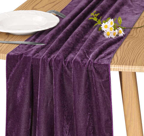 JALANCY camino de mesa Velvet 20x120, escena general para cenas elegantes.