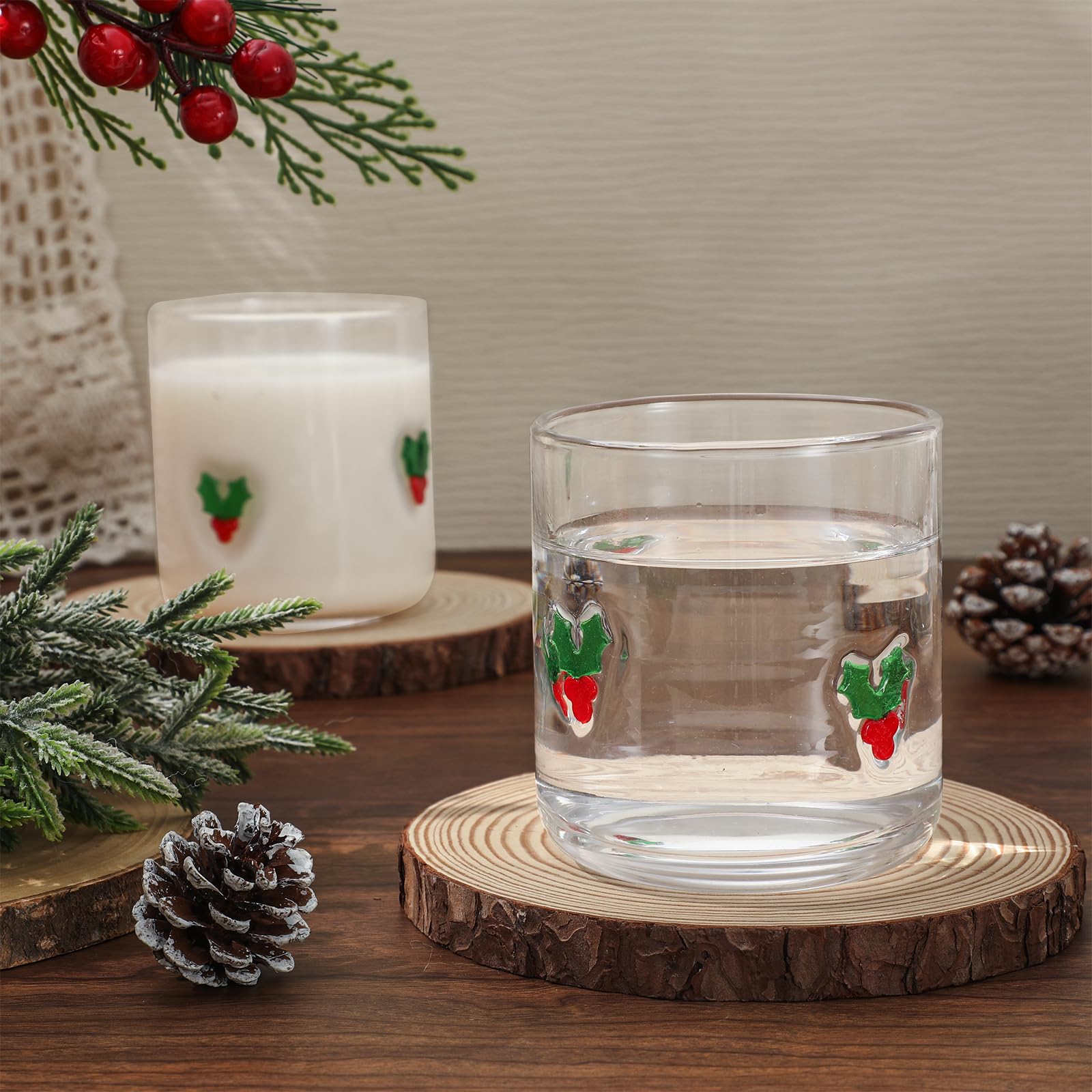 JarThenaAMCS vaso de jugo con icono de acebo, ideal para decoración festiva.