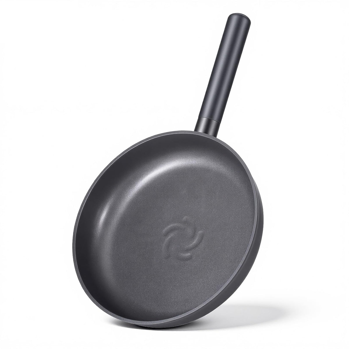 Sartén JEETEE de 9,5 pulgadas con titanio para desmoldeado suave.