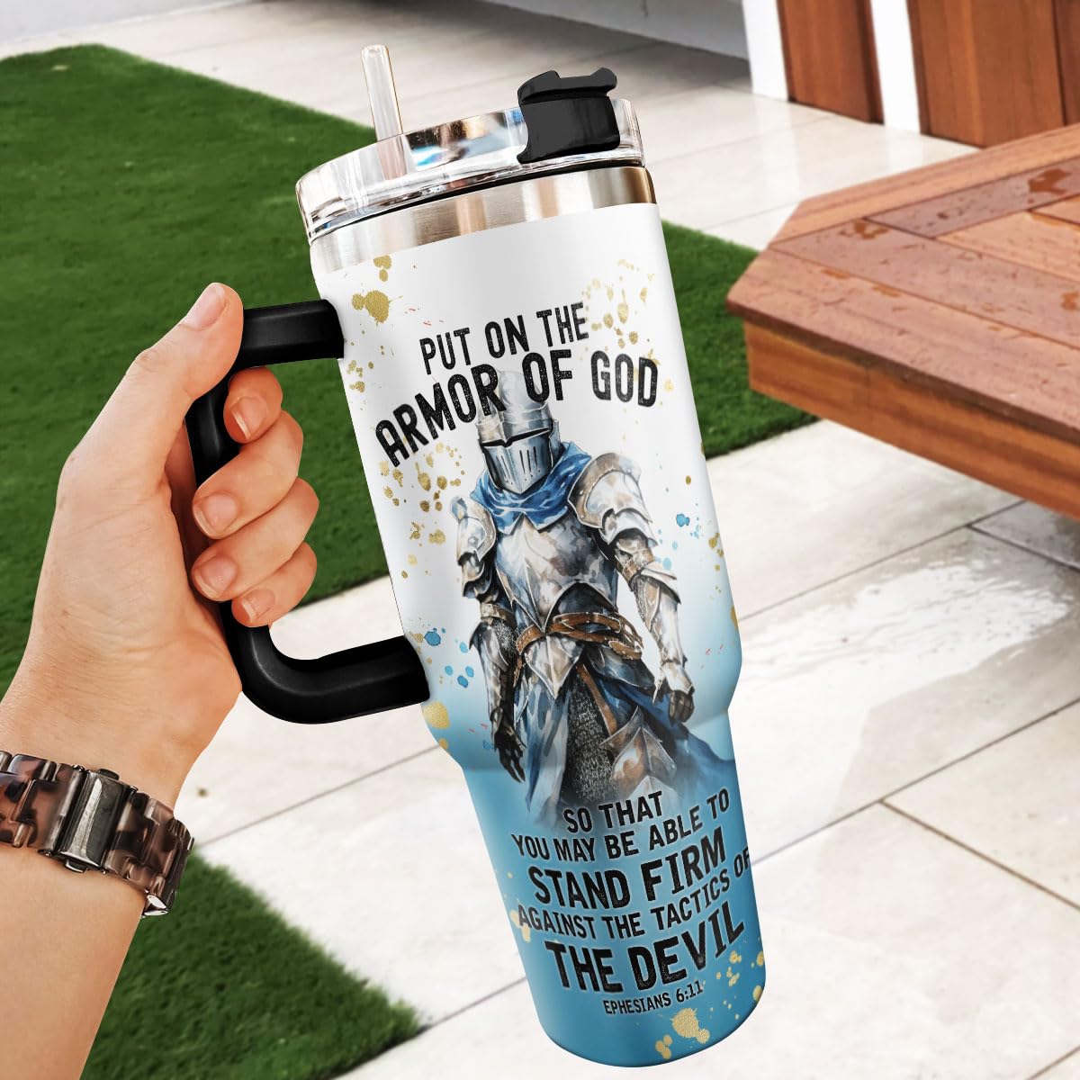 Jesuspirit Armadura de Dios, vaso en casa, gimnasio y carretera.