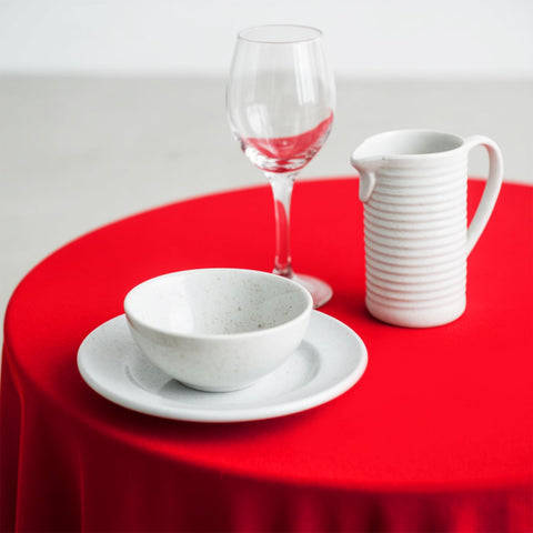 Mantel rojo JHDZDHY 84 pulgadas, ideal para fiestas y celebraciones.