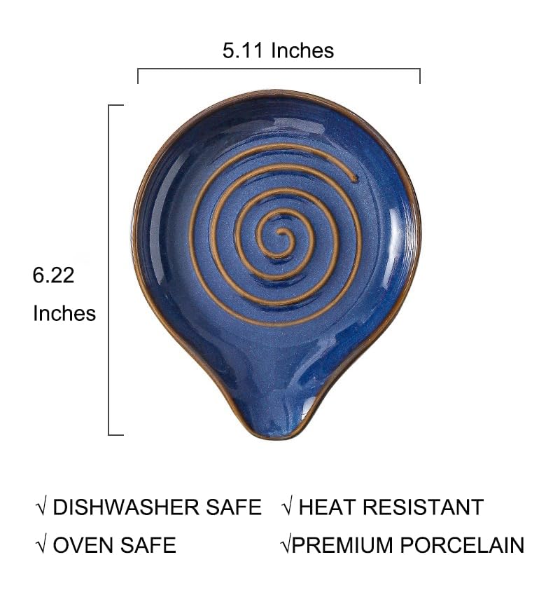 JINNTHE reposacucharas cerámico con espiral azul añade estilo práctico.