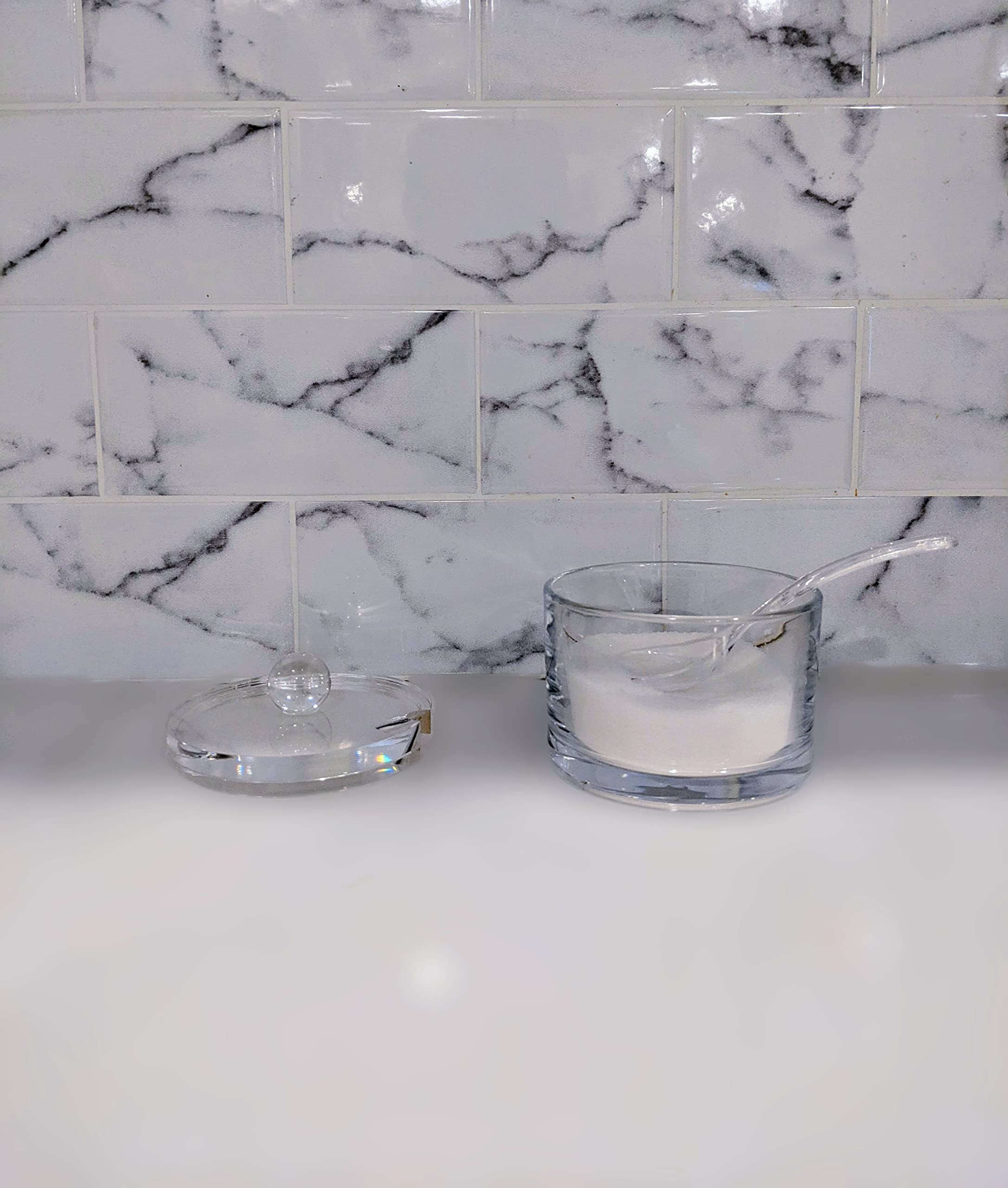 J&M DESIGN Tapa sellada y cuchara integrada, mantenimiento de cocina limpio.