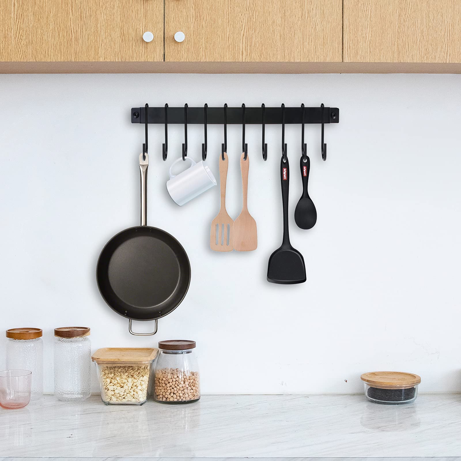 Organizador de cocina Joben Oligey con gancho ergonómico y estable.