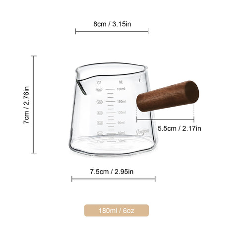 Uso multiusos Joeyan: espresso, latte y aderezos en un solo vaso.