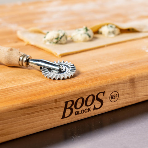 John Boos R-Board lavado a mano para preservar la madera.