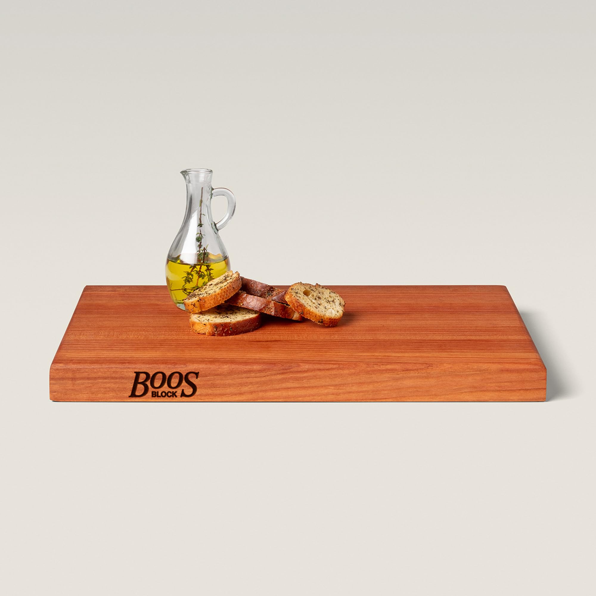 John Boos R-Board limpieza a mano para conservar la madera.