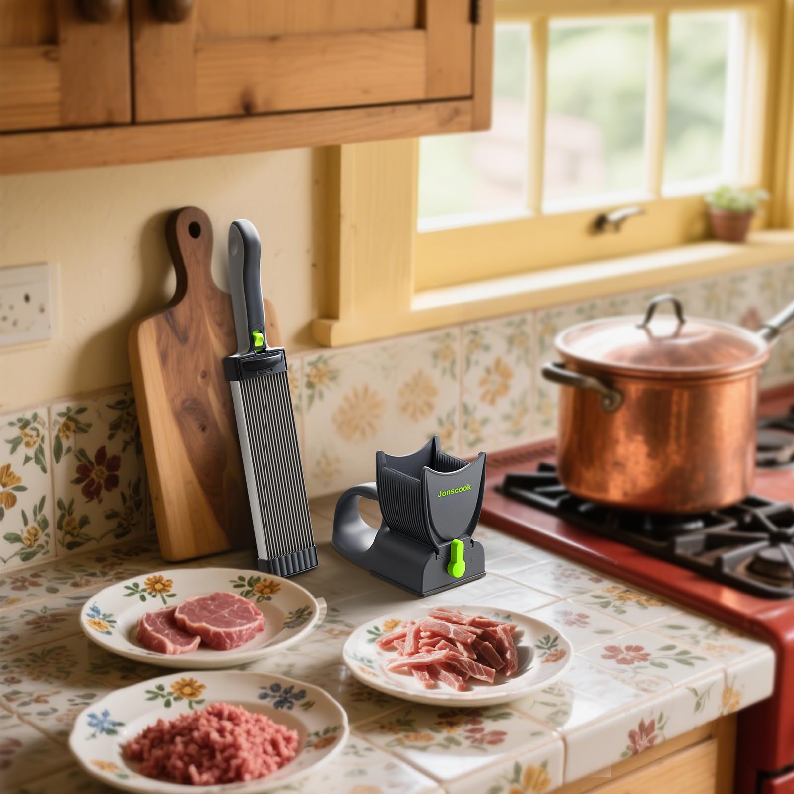 Diseño ergonómico con reposabrazos de Jonscook para mayor comodidad al cortar.