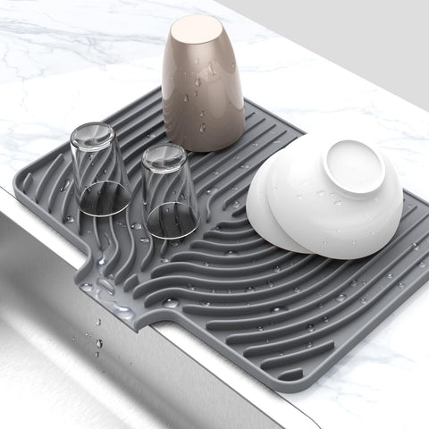 JOOKKI esterilla silicona para secar platos con drenaje integrado, ideal junto al fregadero.