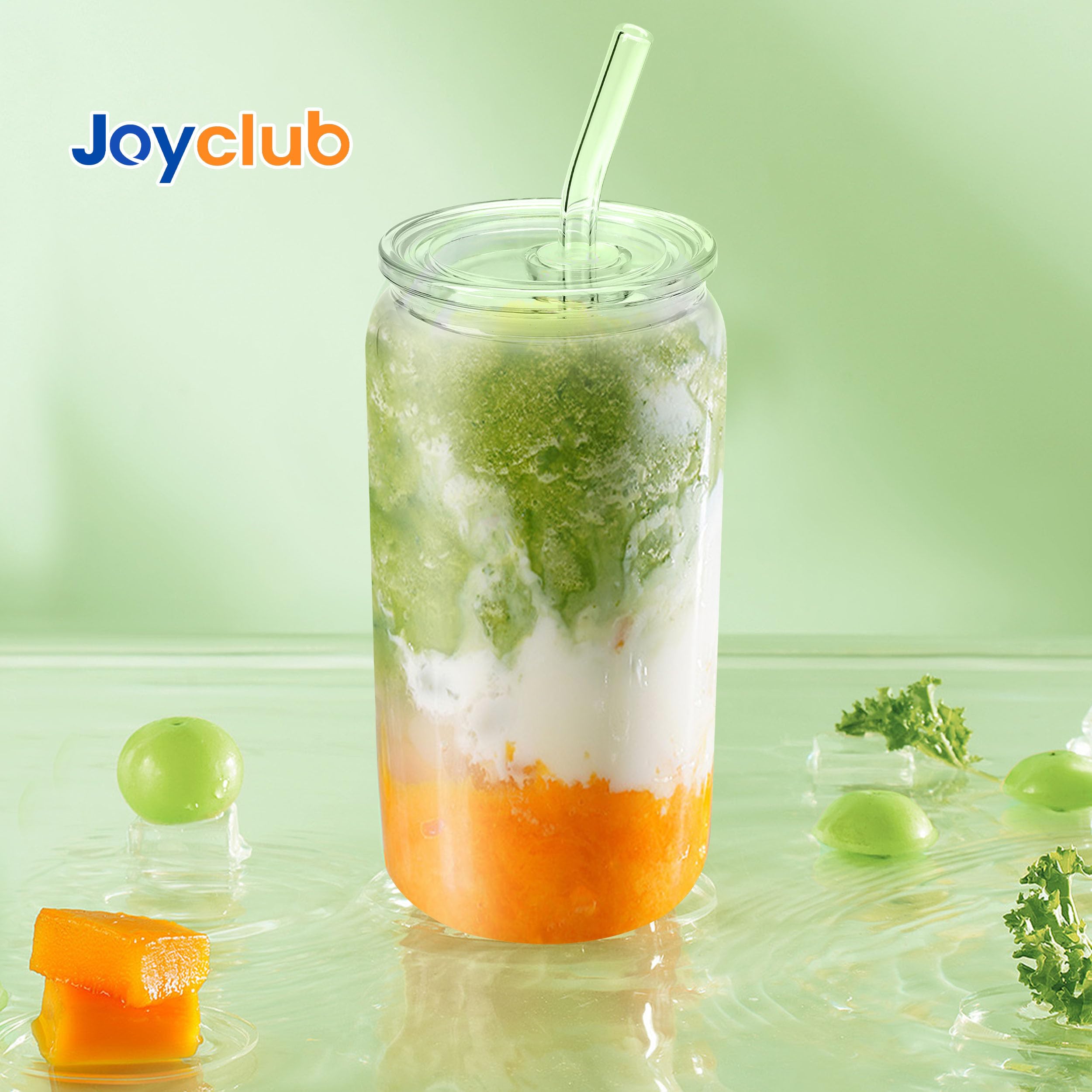 Tapa acrílica colorida Joyclub añade estilo sin riesgo de moho.