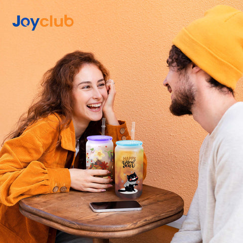 Joyclub impulsa regalos personalizados gracias a la versatilidad de sublimación en cada vaso.