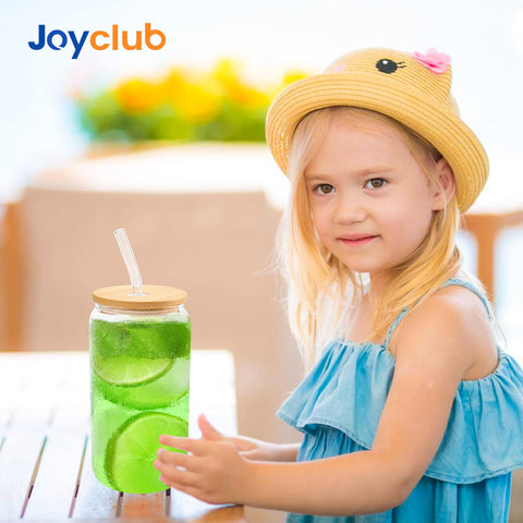 Joyclub: vasos de vidrio transparentes resaltando colores de bebidas para fotos