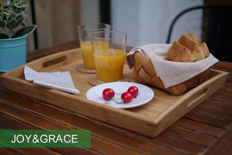 Joy&Grace bandeja para desayunos en cama con superficie estable.