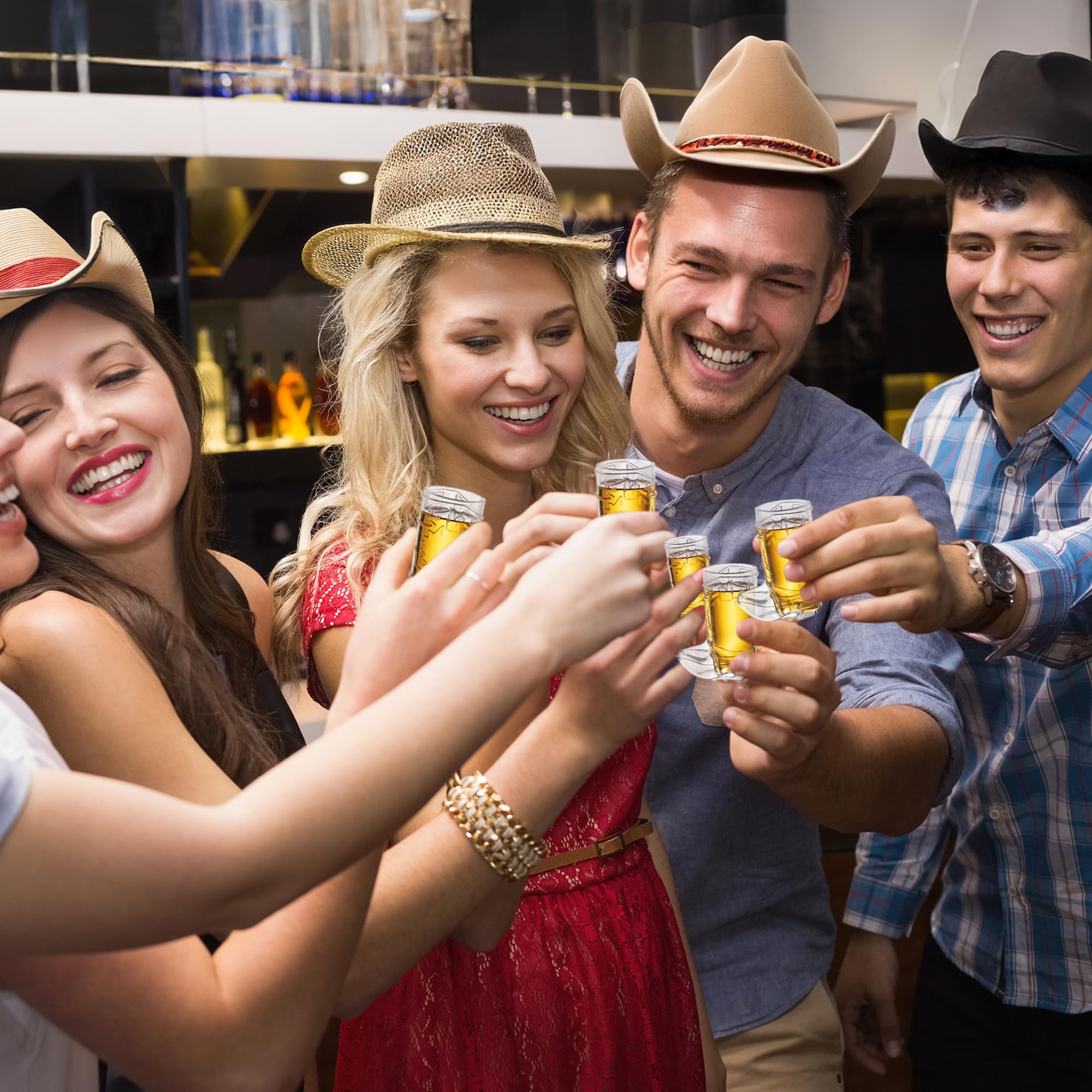 JoyServe chupito plástico resistente, una onza, perfecto para eventos al aire libre.
