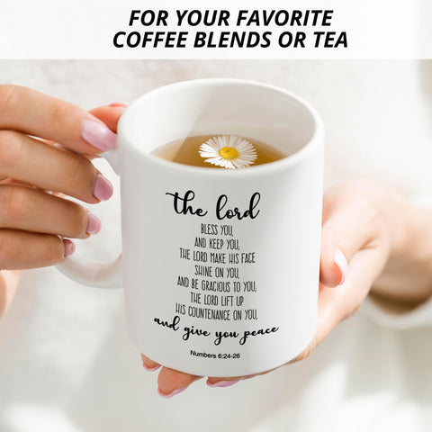 Taza JRTW con acabado clásico y regalo significativo.