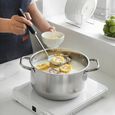 Cuchara JULIPRO con mango antideslizante, ideal para usar con utensilios mojados